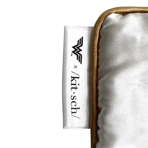 WONDER WOMAN Standed pillow case (1 pillow case only) - Picture 7 of 9